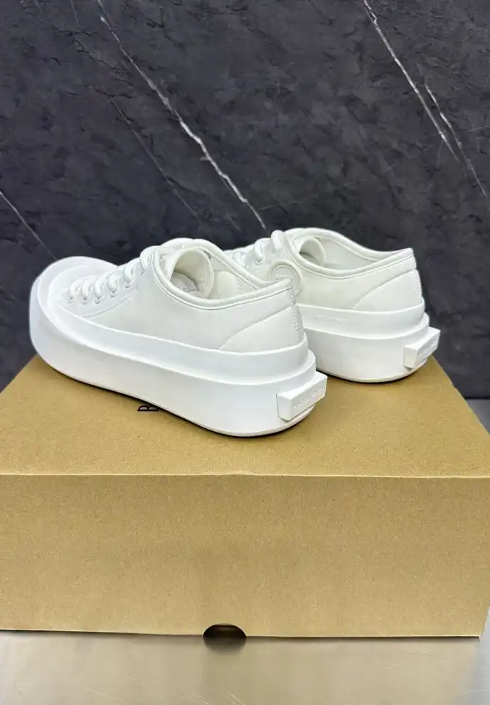 hype Gucci Sneakers