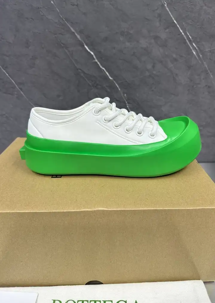 hype Gucci Sneakers