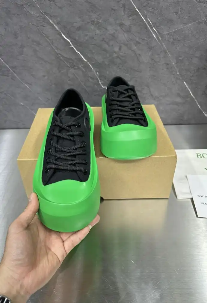 hype Gucci Sneakers