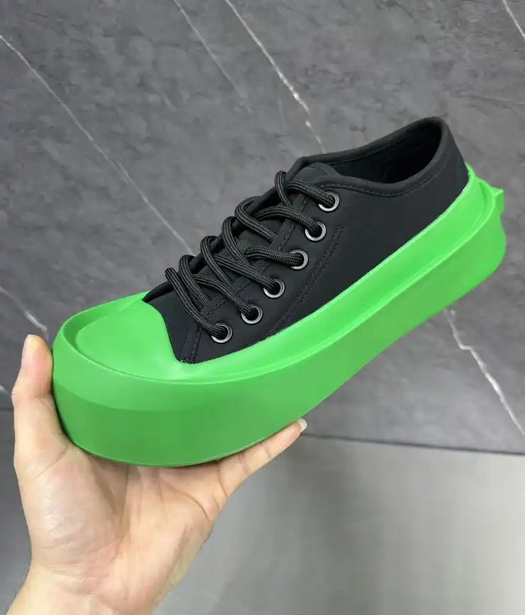 hype Gucci Sneakers