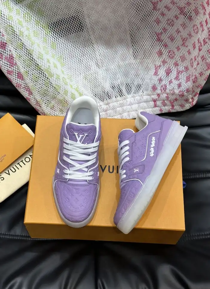 hype Louis Vuitton Sneakers