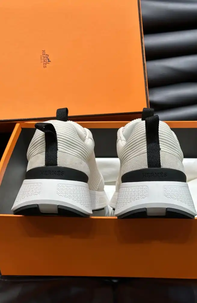 hype Hermes Sneakers