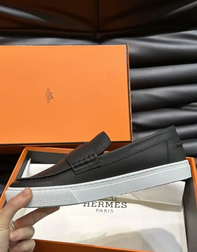 hype Hermes Sneakers