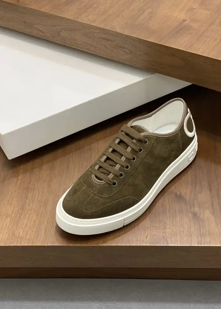 hype LV Casual Shoes