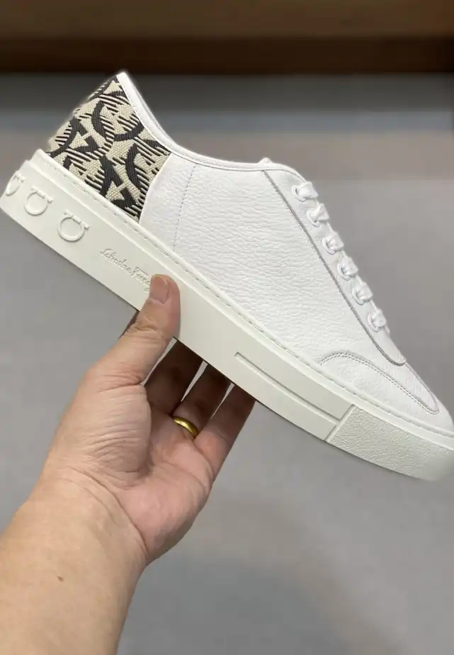 hype LV Casual Shoes