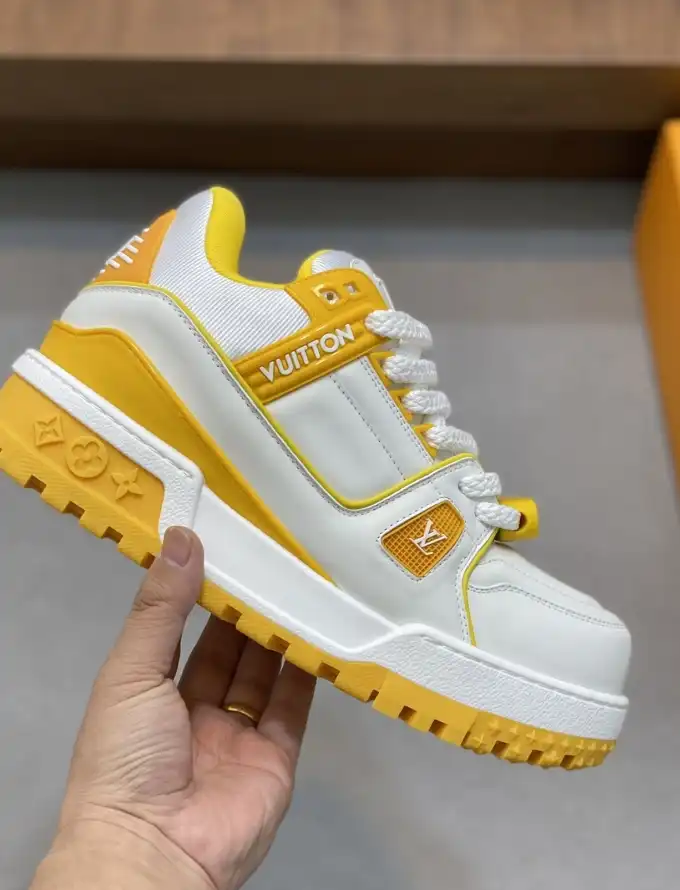 hype Louis Vuitton Sneakers