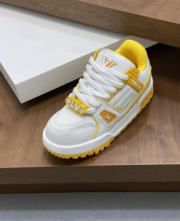 hype Louis Vuitton Sneakers