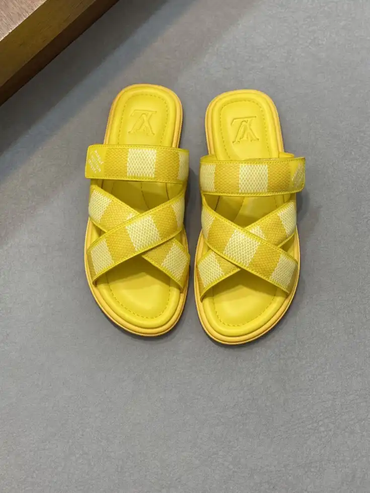 hype LV Slippers