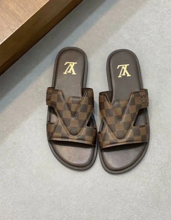 hype LV Slippers