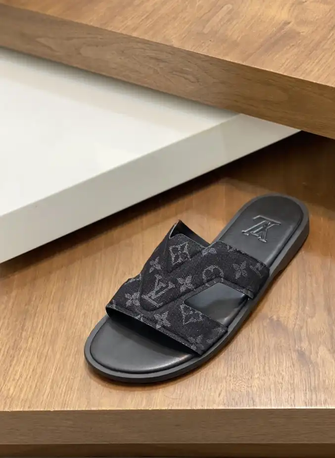 hype LV Slippers