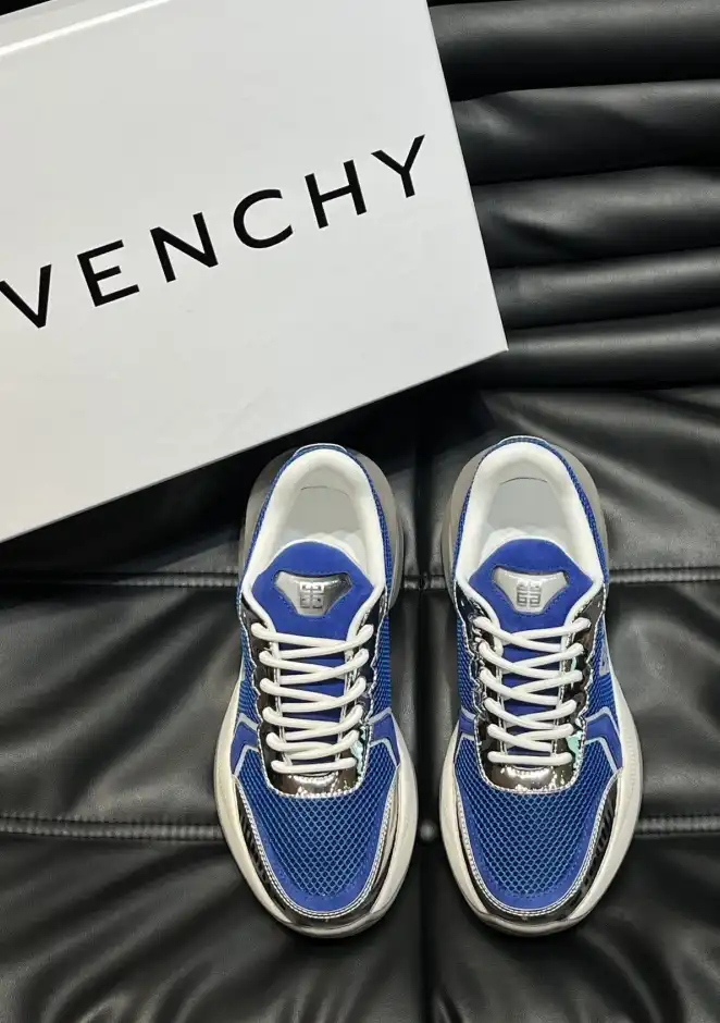 hype Givenchy Sneakers