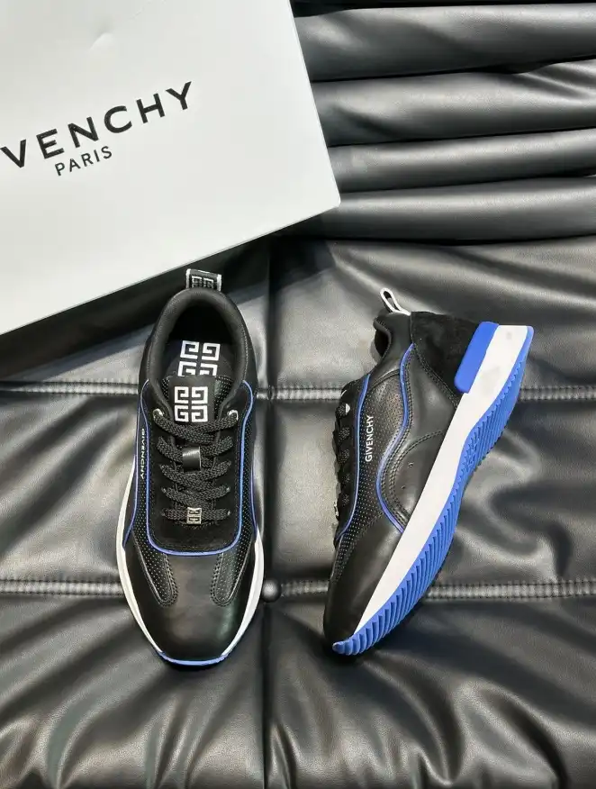 hype Givenchy Sneakers