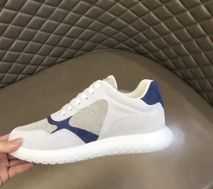 hype Hermes Sneakers