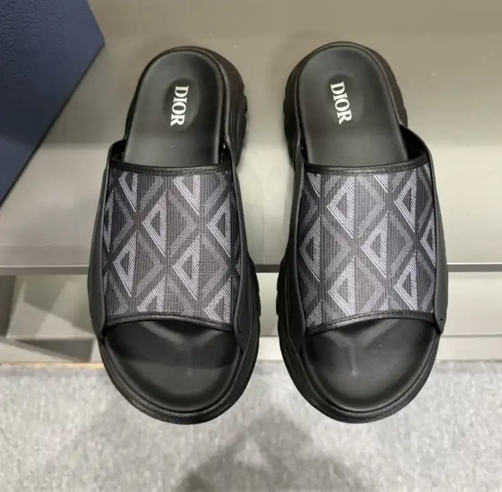 hype Christian Dior Slippers