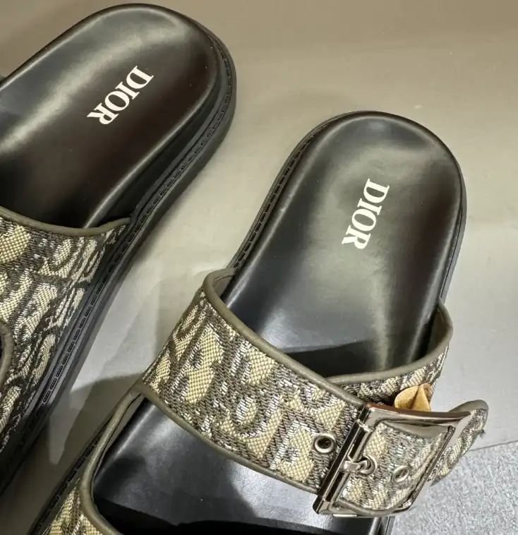 hype Christian Dior Slippers