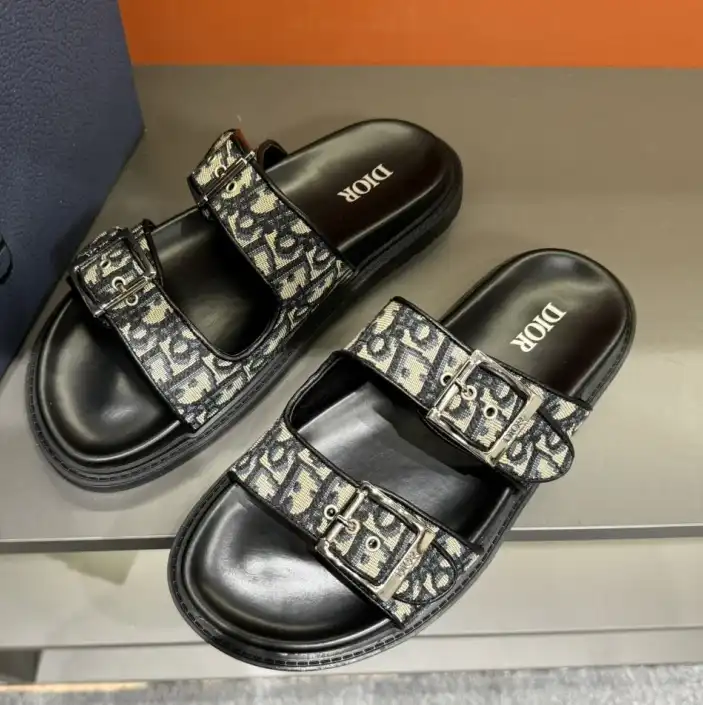 hype Christian Dior Slippers