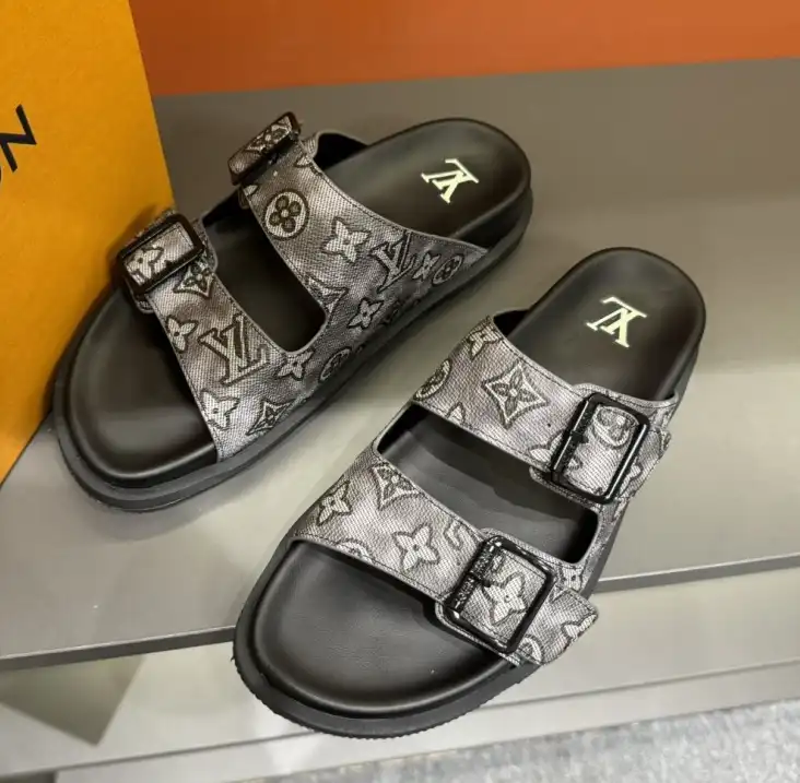 hype Christian Dior Slippers