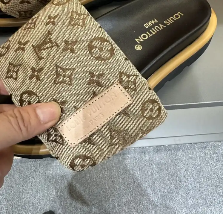 hype LV Slippers