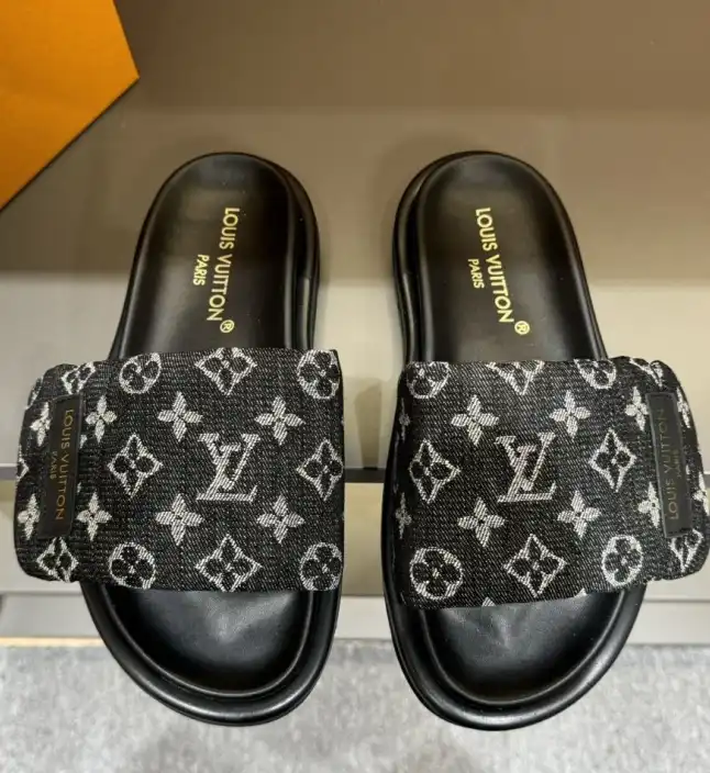 hype LV Slippers