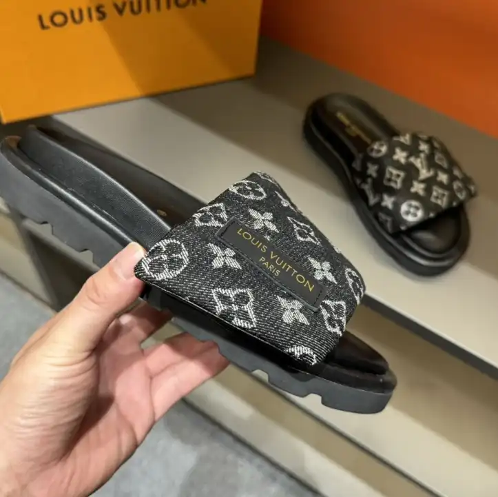 hype LV Slippers