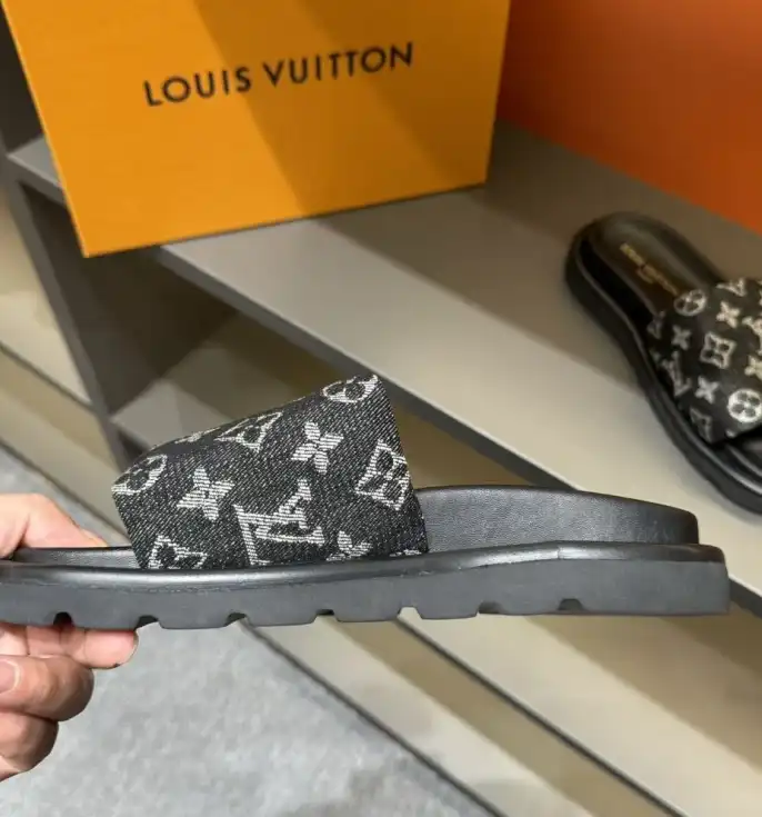 hype LV Slippers