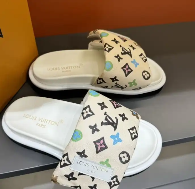 hype LV Slippers