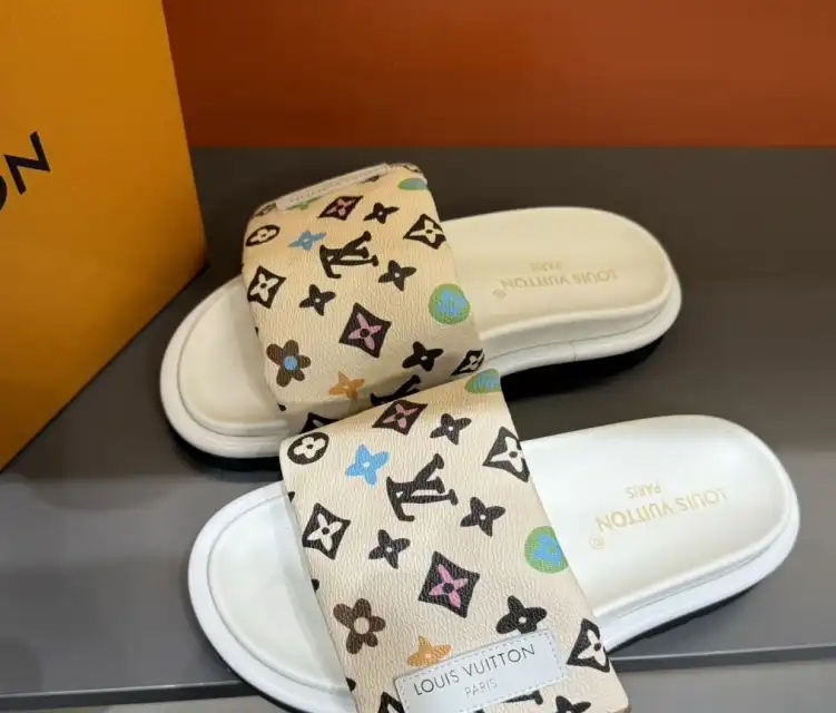 hype LV Slippers