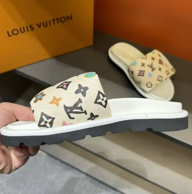 hype LV Slippers