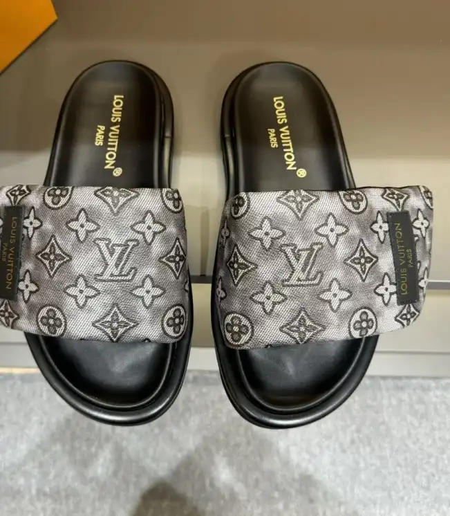 hype LV Slippers