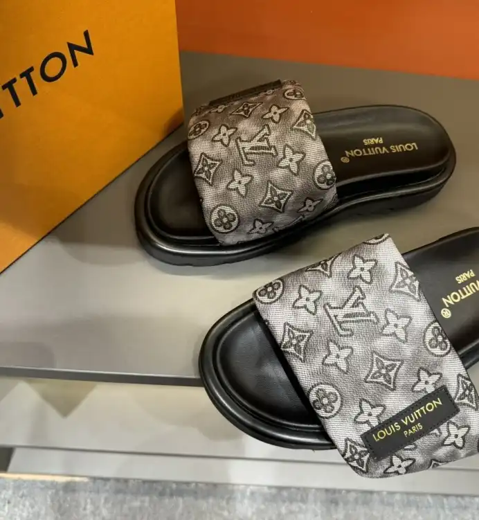 hype LV Slippers