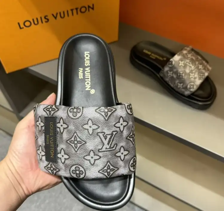 hype LV Slippers