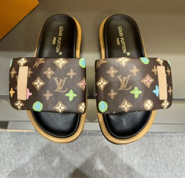 hype LV Slippers