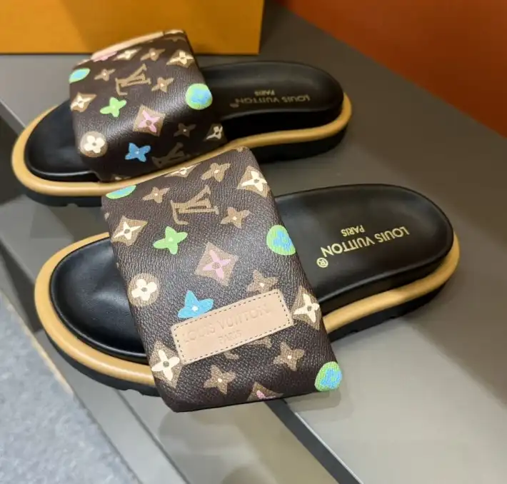 hype LV Slippers