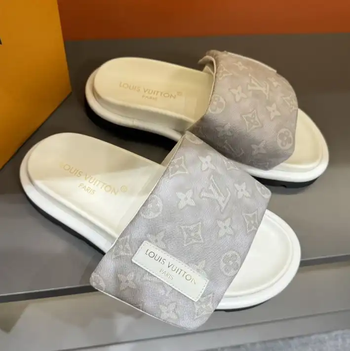 hype LV Slippers