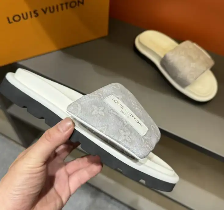 hype LV Slippers