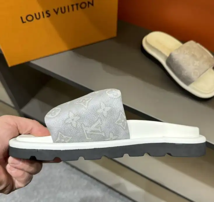 hype LV Slippers