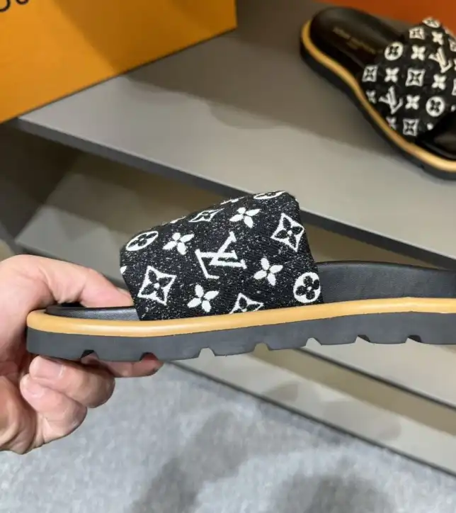 hype LV Slippers