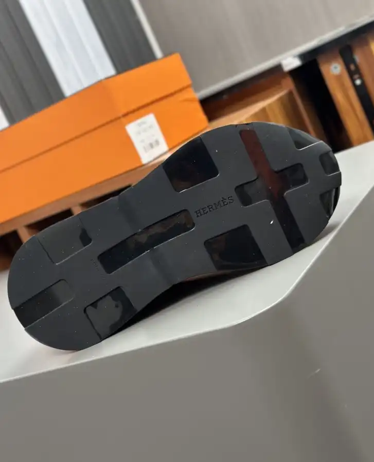 hype Hermes Sneakers