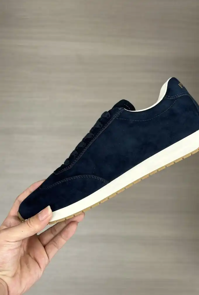 hype Prada Casual Shoes