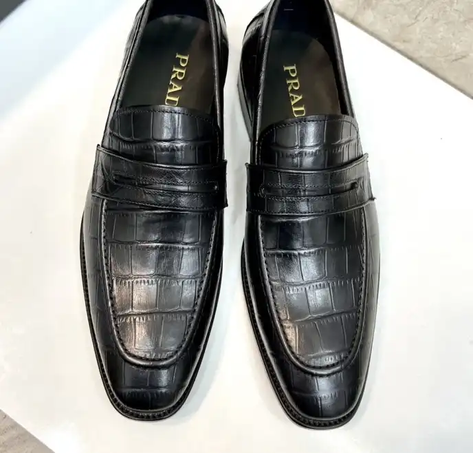 hype Prada Leather Shoes