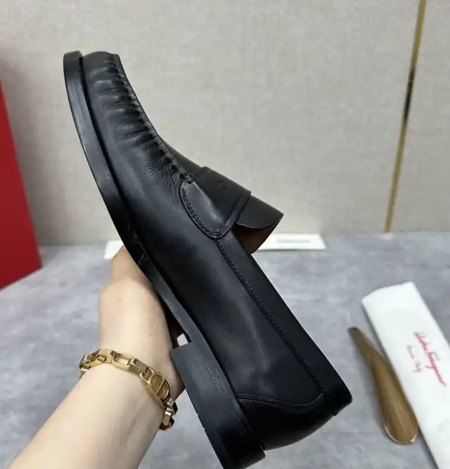 hype Fendi Leather Shoes