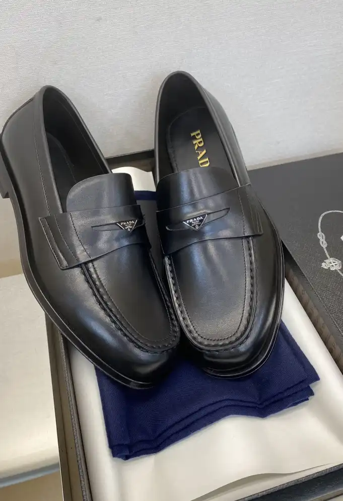 hype Prada Leather Shoes