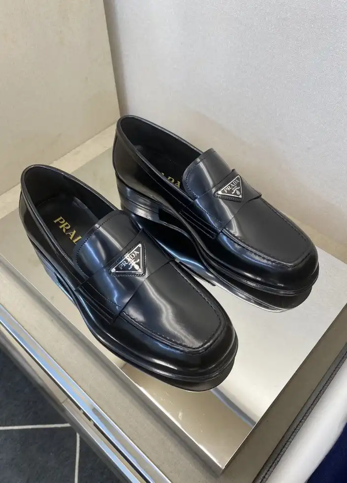 hype Prada Leather Shoes