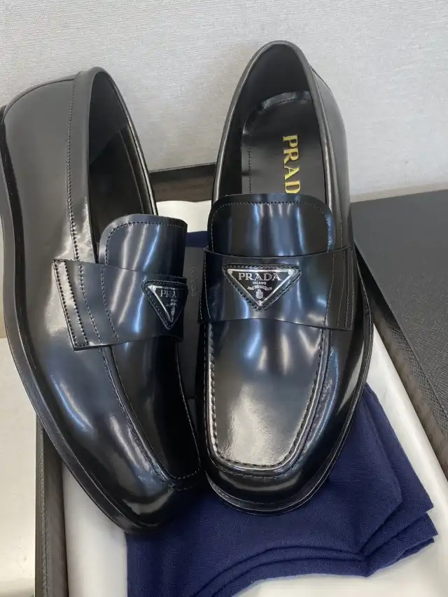 hype Prada Leather Shoes