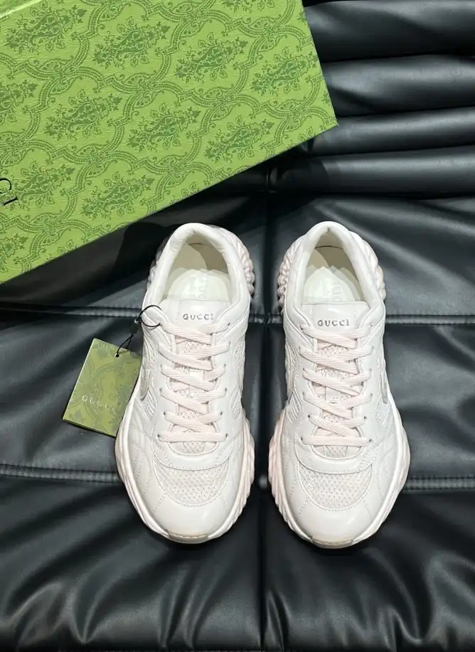 hype Gucci Sneakers