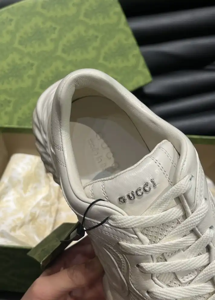 hype Gucci Sneakers