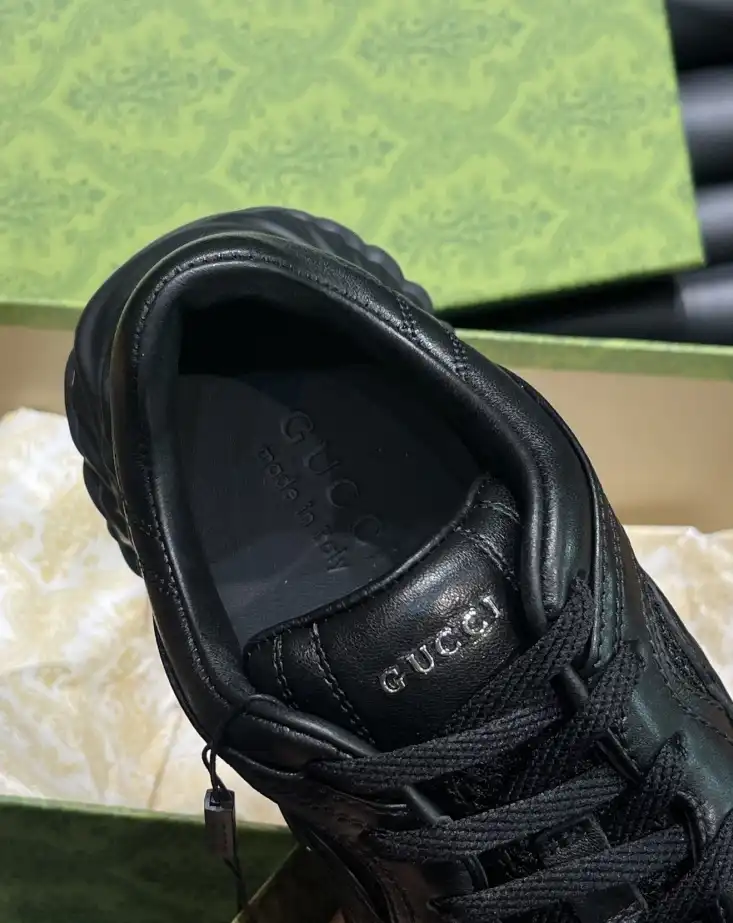 hype Gucci Sneakers