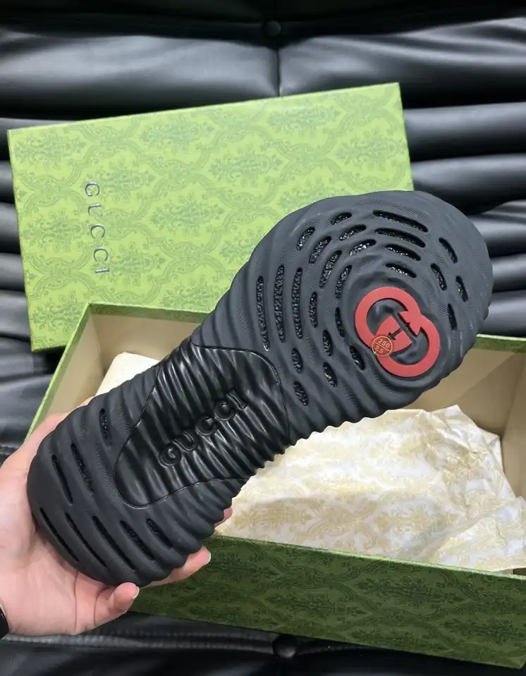 hype Gucci Sneakers