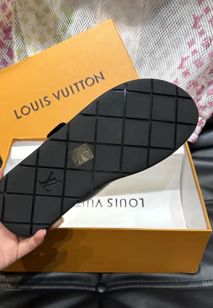 hype LV Slippers