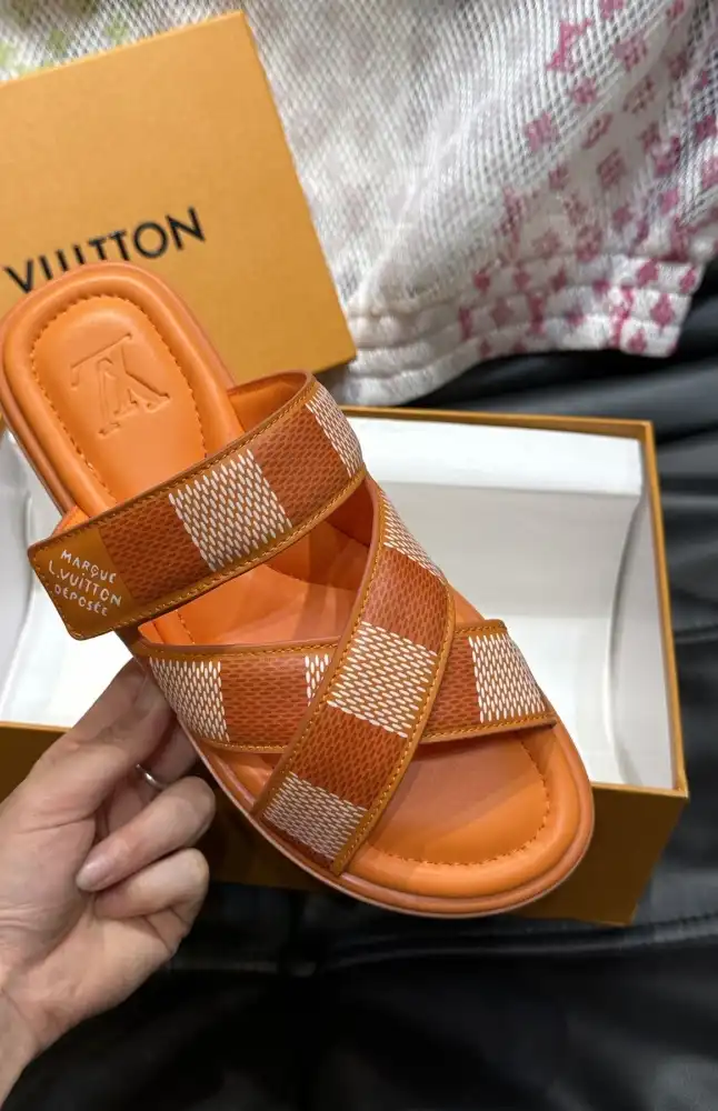 hype LV Slippers